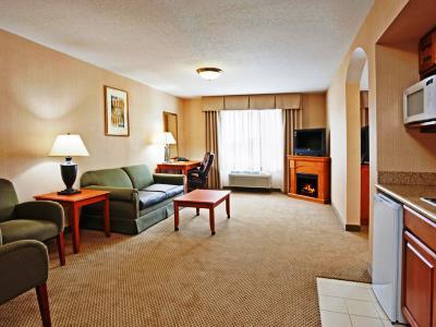 Hotel Express & By Ihg 2*